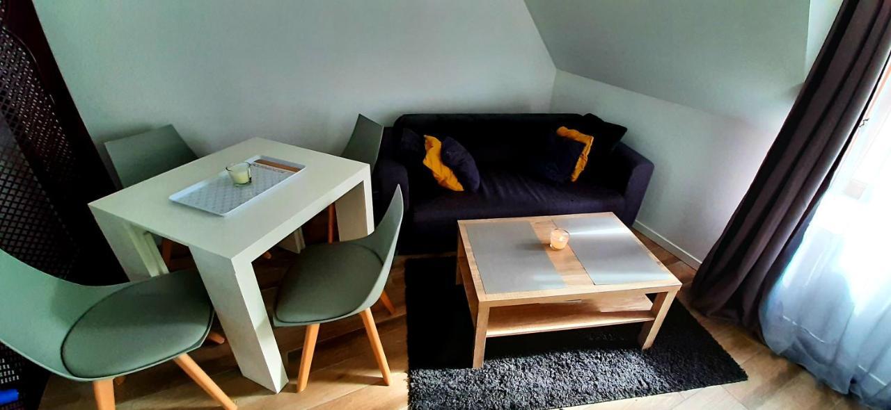 Ferienwohnung Charmant Studio Au Coeur De Sens Exterior foto